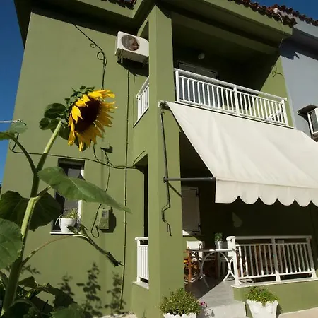 Marietta's Townhouse Hébergement de vacances Argostóli